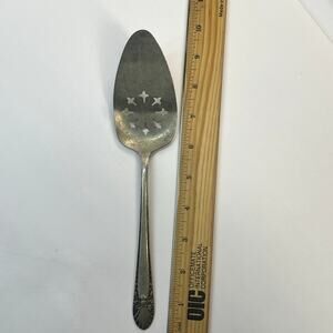 Vintage crown silver plate radiance pattern dessert server tarnished replacement